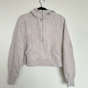 Lululemon Scuba hoodie - size medium/large